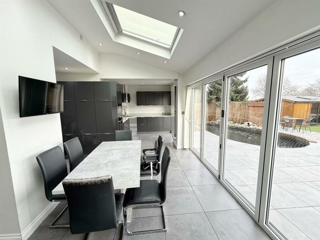 Additional property image - Rowton Drive, Streetly, Sutton Coldfield
