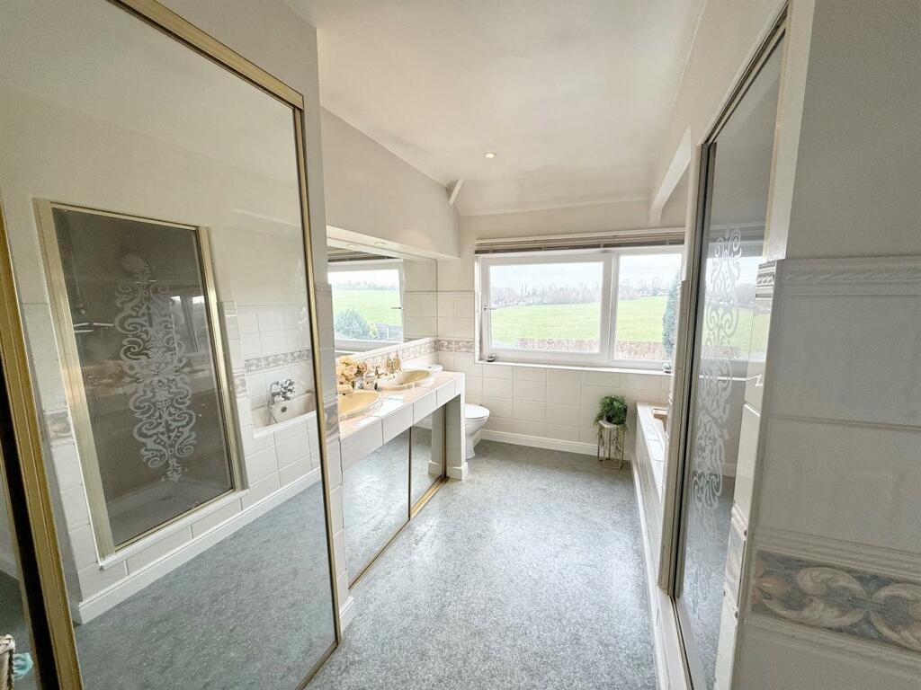 Additional property image - Rowton Drive, Streetly, Sutton Coldfield