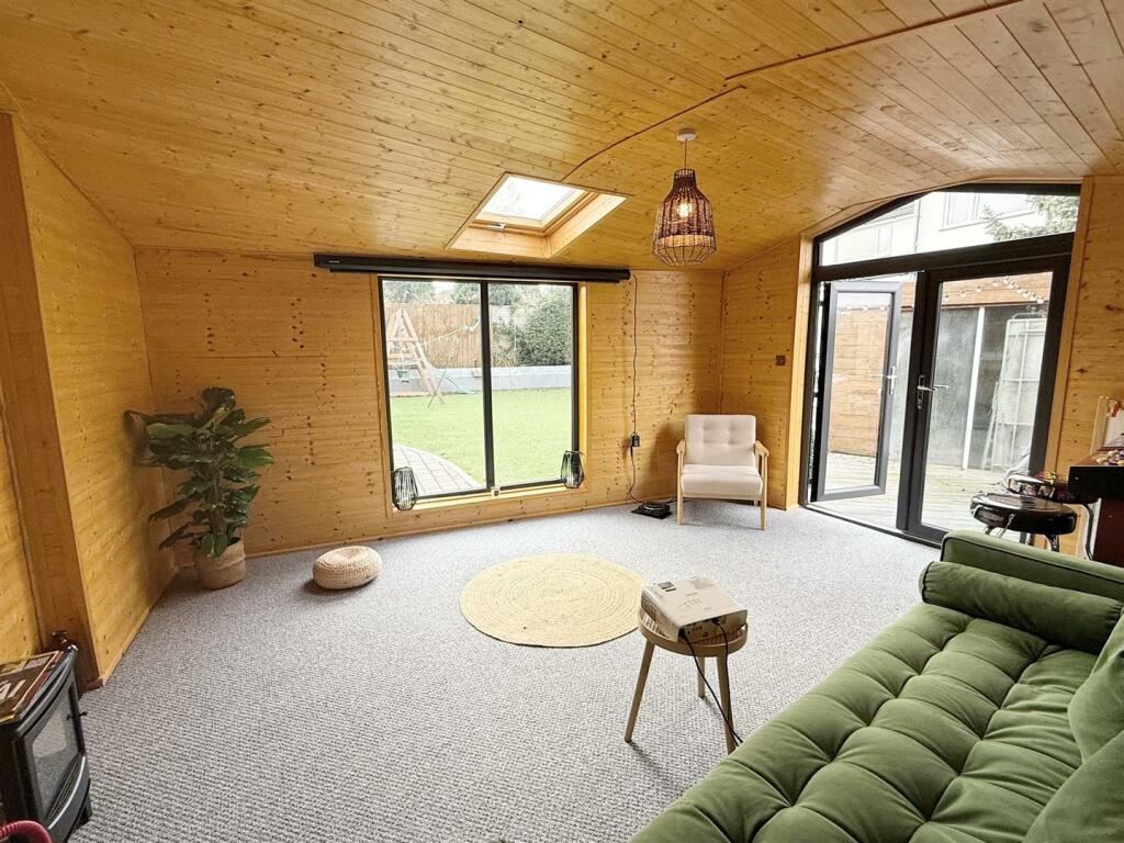 Additional property image - Rowton Drive, Streetly, Sutton Coldfield
