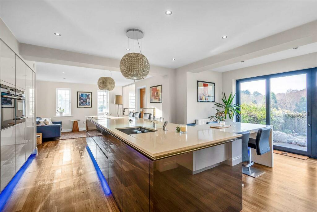 Additional property image - The Moorlands, Four Oaks Park, Sutton Coldfield