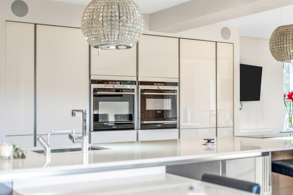 Additional property image - The Moorlands, Four Oaks Park, Sutton Coldfield