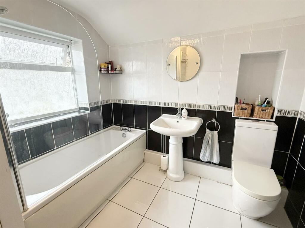 Additional property image - Randle Drive, Four Oaks, Sutton Coldfield
