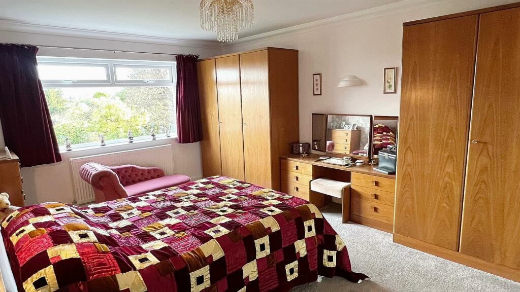 Additional property image - Farncote Drive, Four Oaks, Sutton Coldfield
