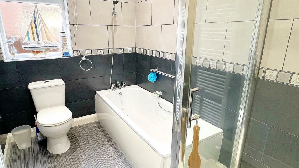Additional property image - Farncote Drive, Four Oaks, Sutton Coldfield