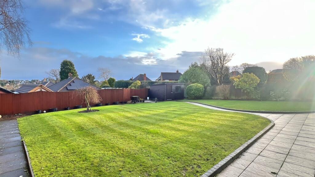 Additional property image - Farncote Drive, Four Oaks, Sutton Coldfield