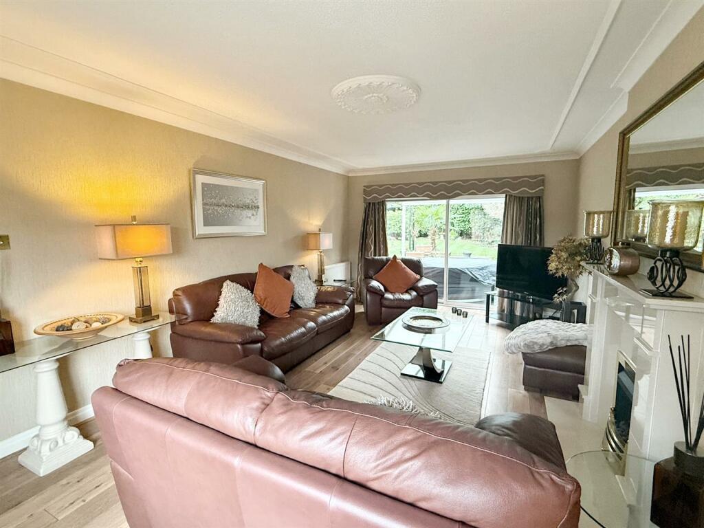 Additional property image - Shelley Drive, Streetly, Sutton Coldfield
