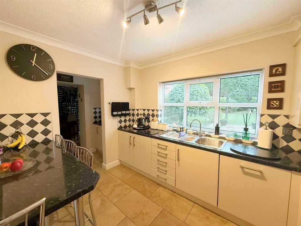 Additional property image - Shelley Drive, Streetly, Sutton Coldfield