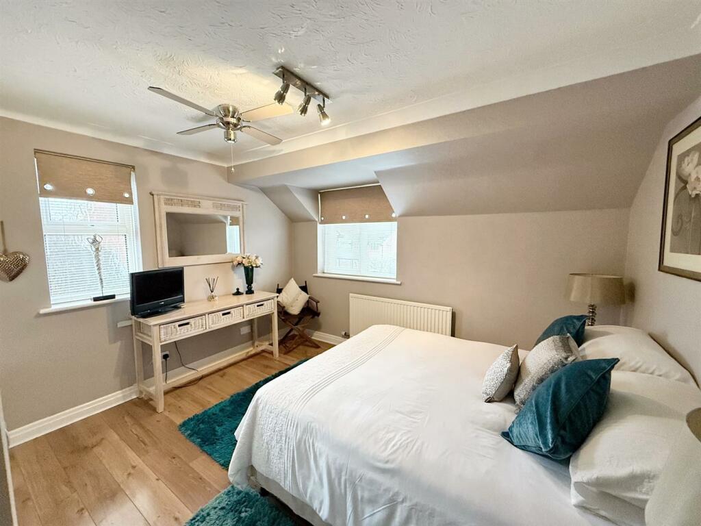 Additional property image - Shelley Drive, Streetly, Sutton Coldfield