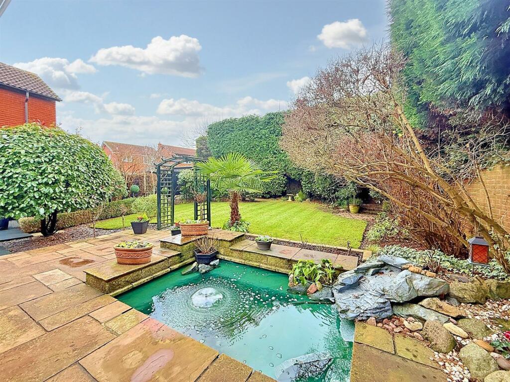 Additional property image - Shelley Drive, Streetly, Sutton Coldfield