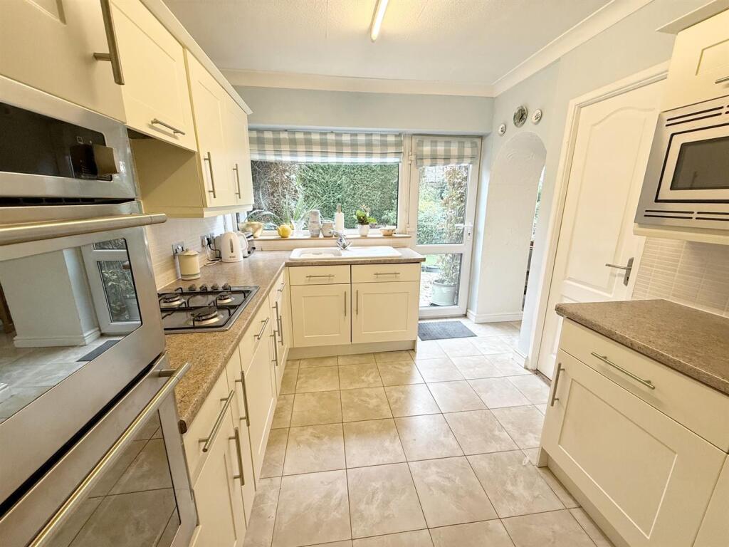 Additional property image - Hundred Acre Road, Streetly, Sutton Coldfield