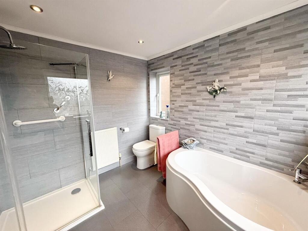 Additional property image - Hundred Acre Road, Streetly, Sutton Coldfield