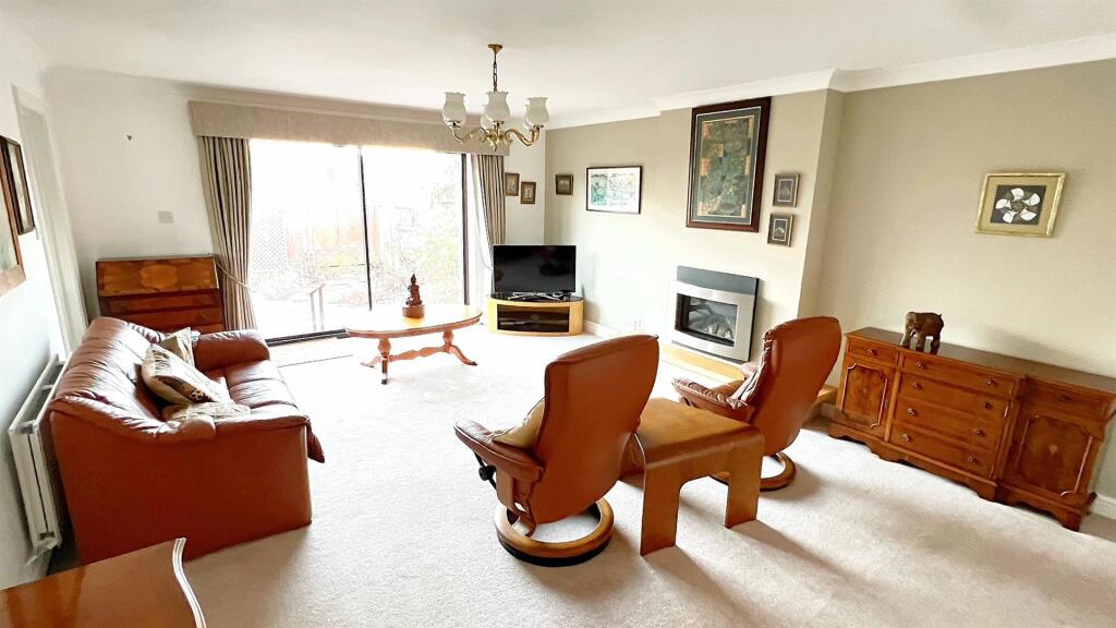 Additional property image - Welford Grove, Four Oaks, Sutton Coldfield