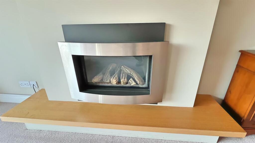 Additional property image - Welford Grove, Four Oaks, Sutton Coldfield