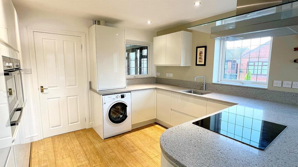 Additional property image - Welford Grove, Four Oaks, Sutton Coldfield