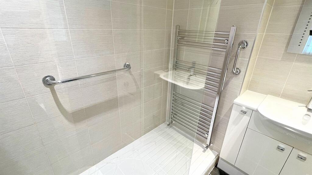 Additional property image - Welford Grove, Four Oaks, Sutton Coldfield