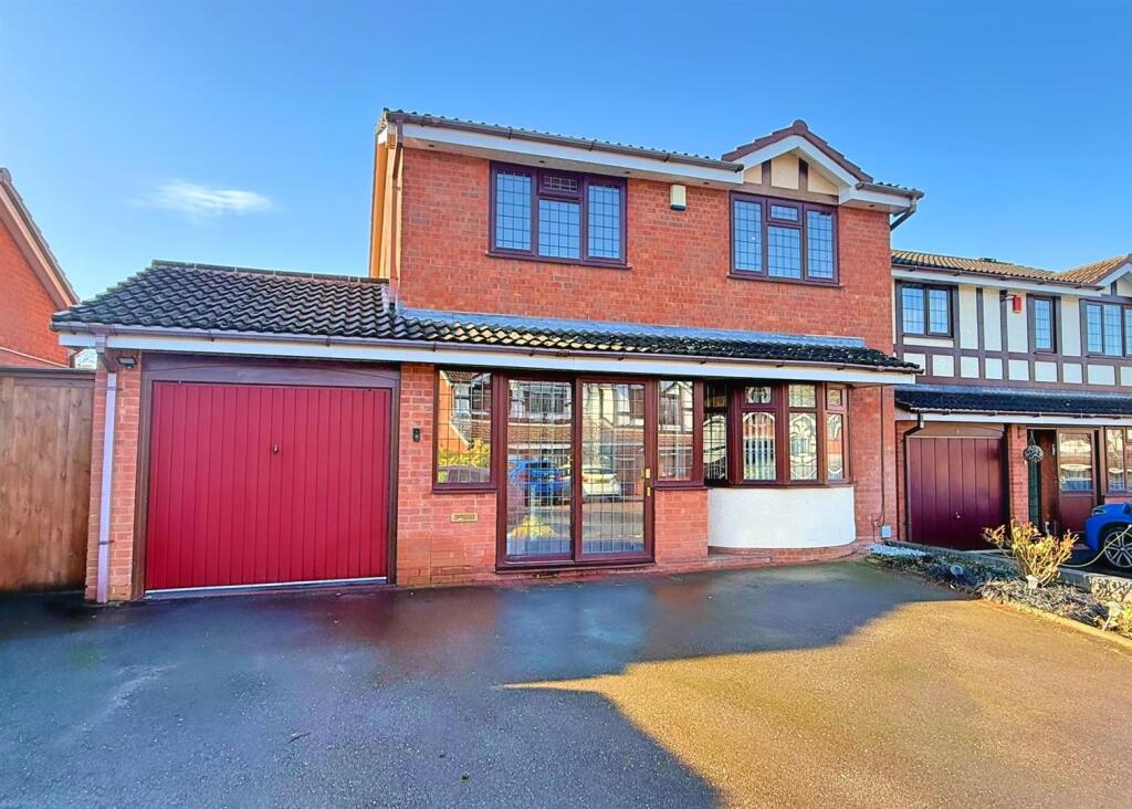 Additional property image - Chestnut Close, Streetly, Sutton Coldfield