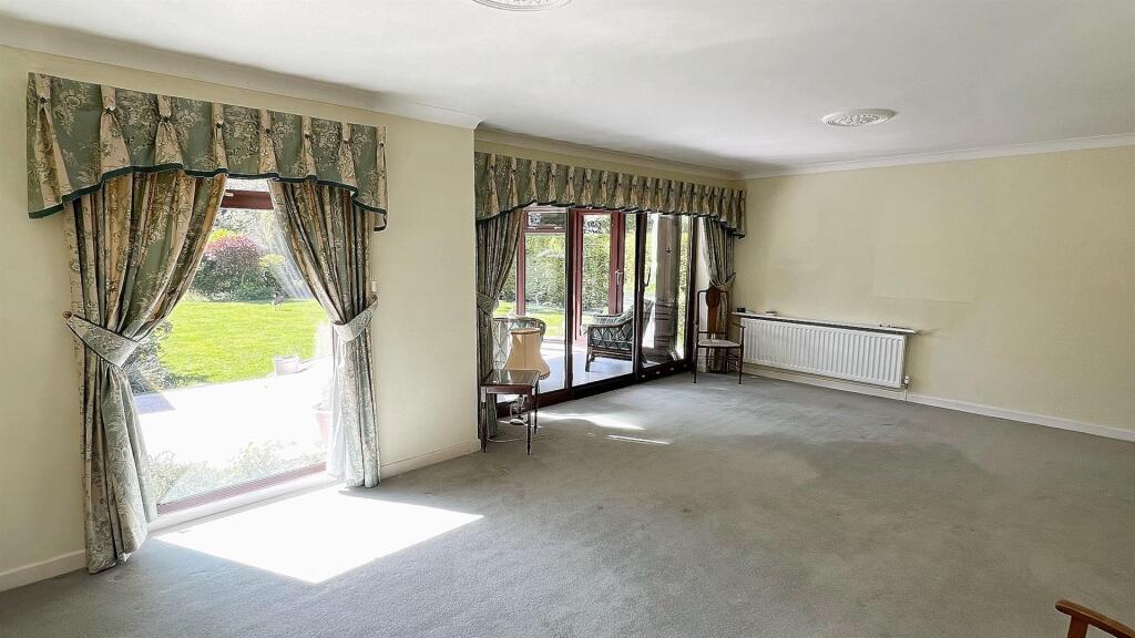 Additional property image - Middleton Road, Streetly, Sutton Coldfield