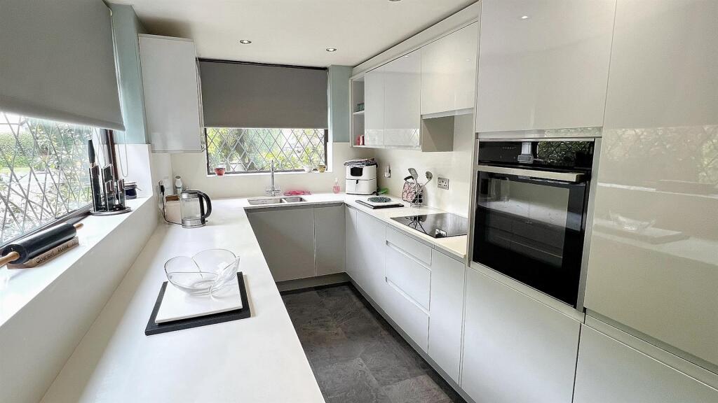Additional property image - Middleton Road, Streetly, Sutton Coldfield