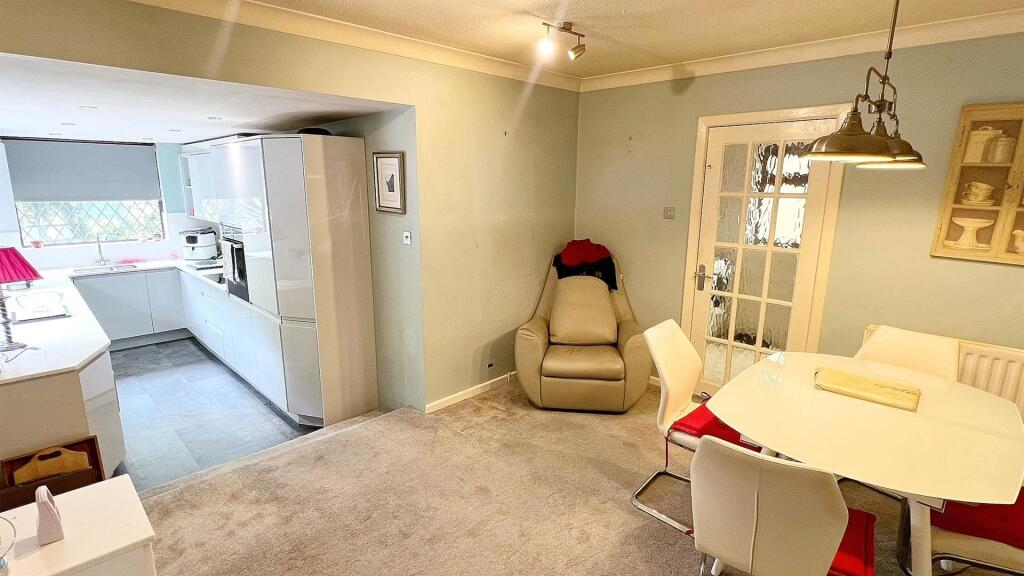Additional property image - Middleton Road, Streetly, Sutton Coldfield