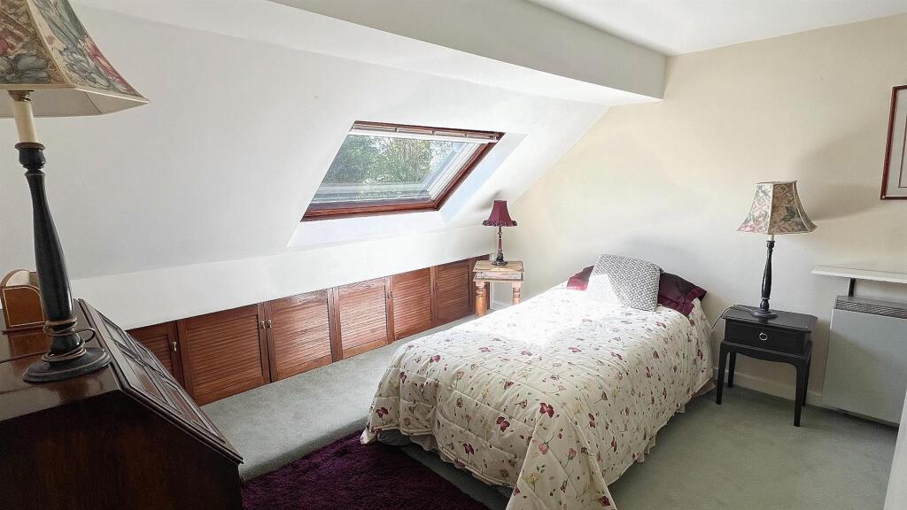 Additional property image - Middleton Road, Streetly, Sutton Coldfield