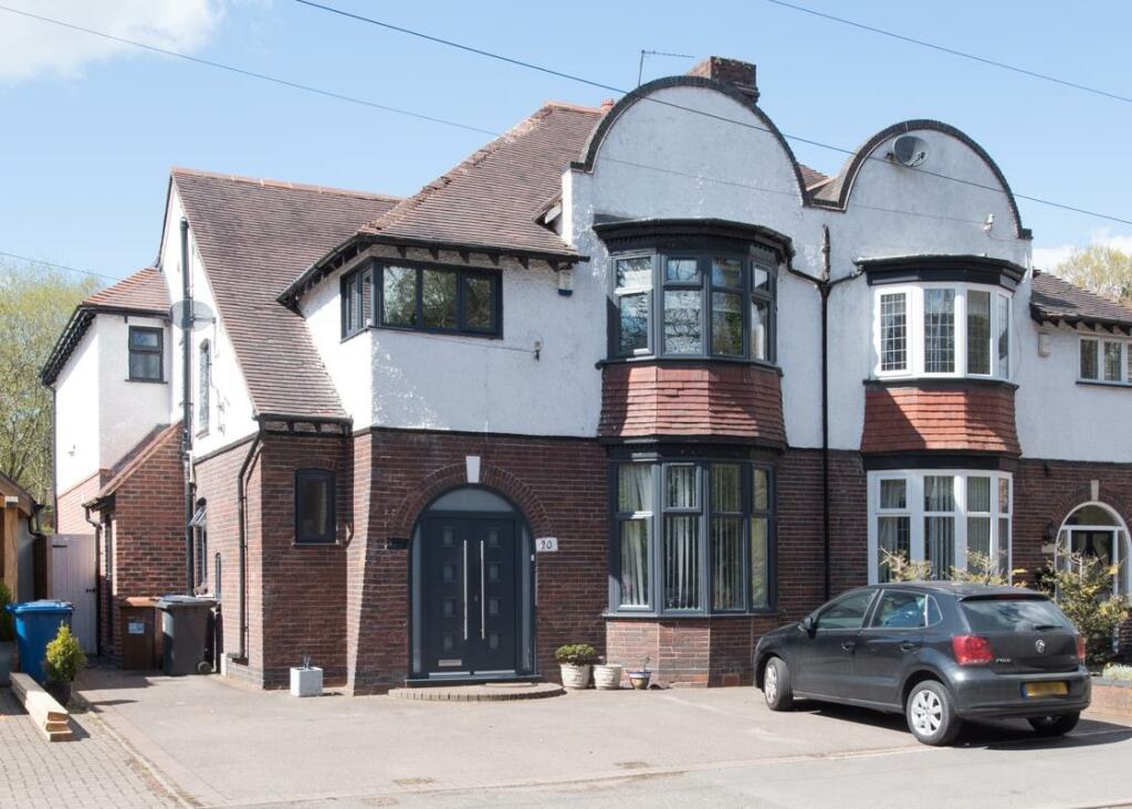 4 bedroom house for sale in Thornhill Road, Streetly, B74