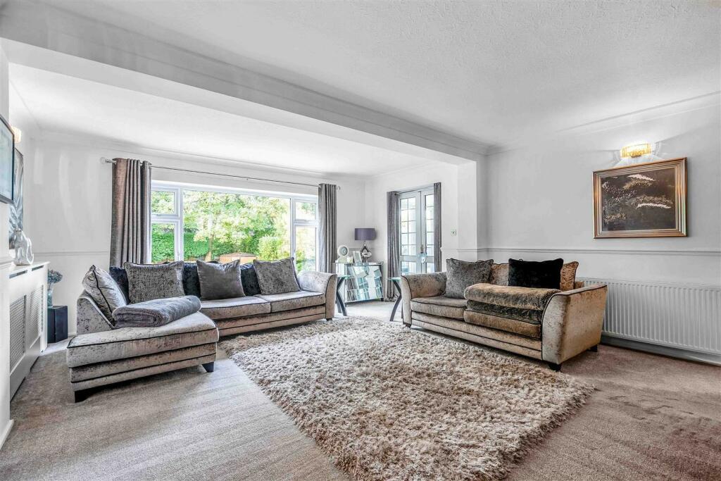 Additional property image - Carlton Avenue, Streetly, Sutton Coldfield