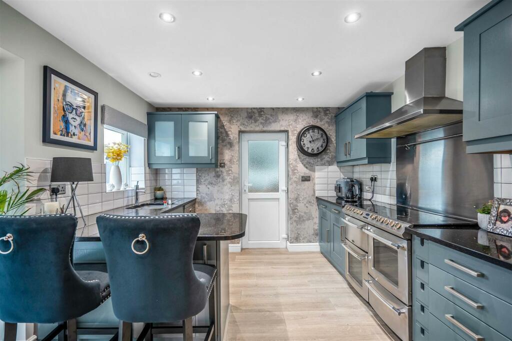 Additional property image - Carlton Avenue, Streetly, Sutton Coldfield