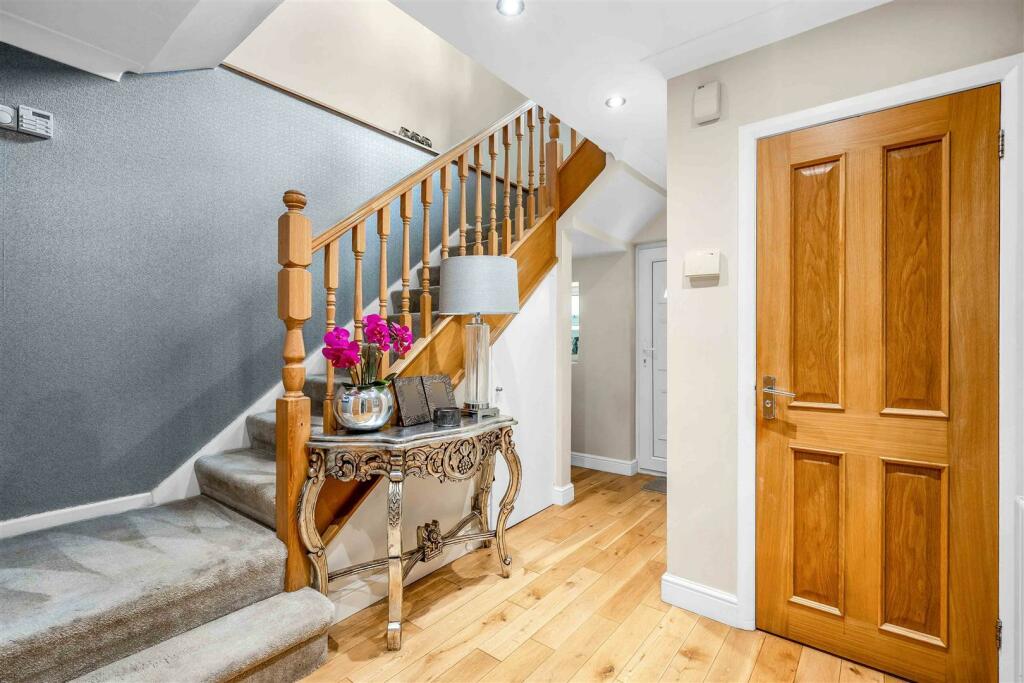 Additional property image - Carlton Avenue, Streetly, Sutton Coldfield