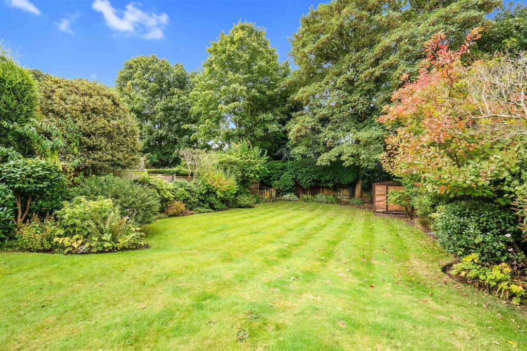Additional property image - Carlton Avenue, Streetly, Sutton Coldfield