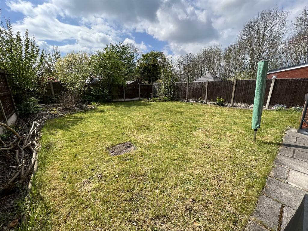 4 bedroom detached house for sale in Himley Close, Great Barr