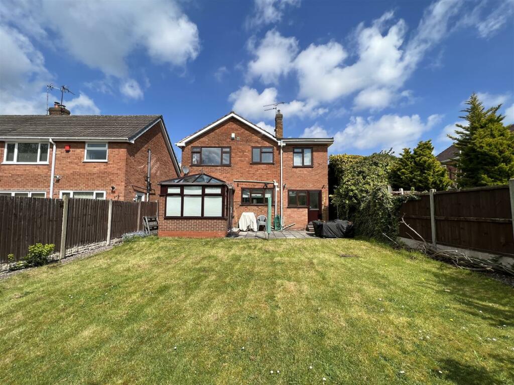 4 bedroom detached house for sale in Himley Close, Great Barr
