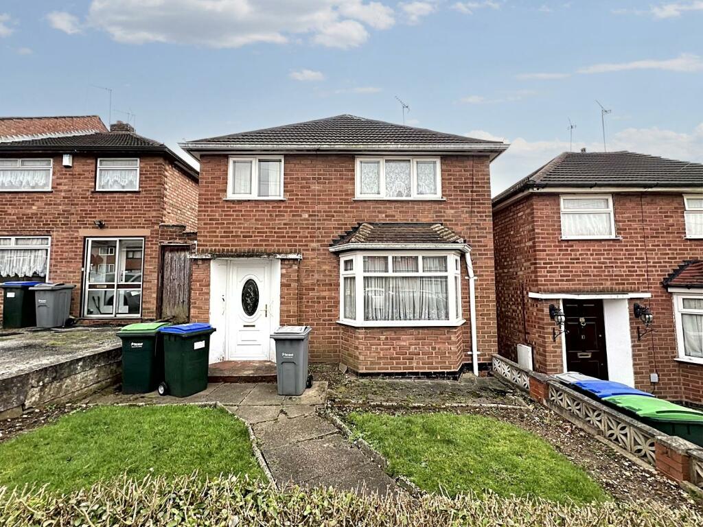 3 bedroom detached house for sale in Shenstone Road, Great Barr, Birmingham, B43