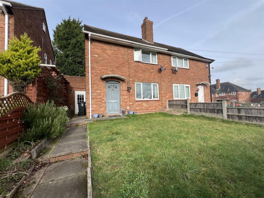 2 bedroom semidetached house for sale in Delhurst Road, Great Barr