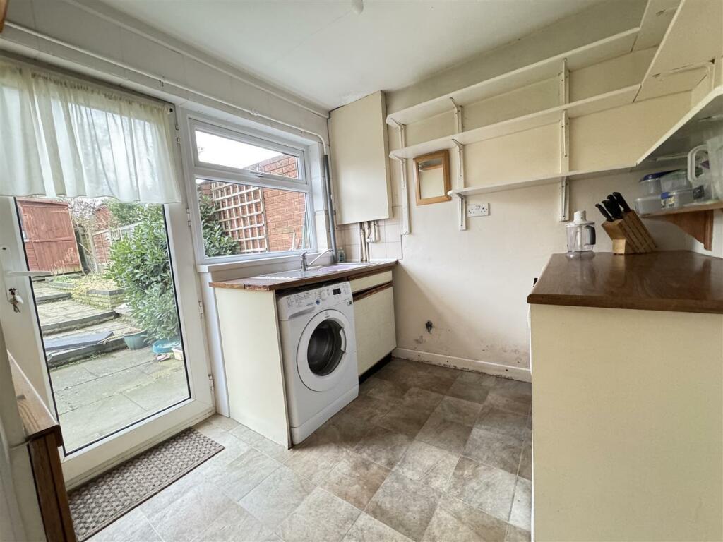 Additional property image - Peveril Way, Great Barr, Birmingham