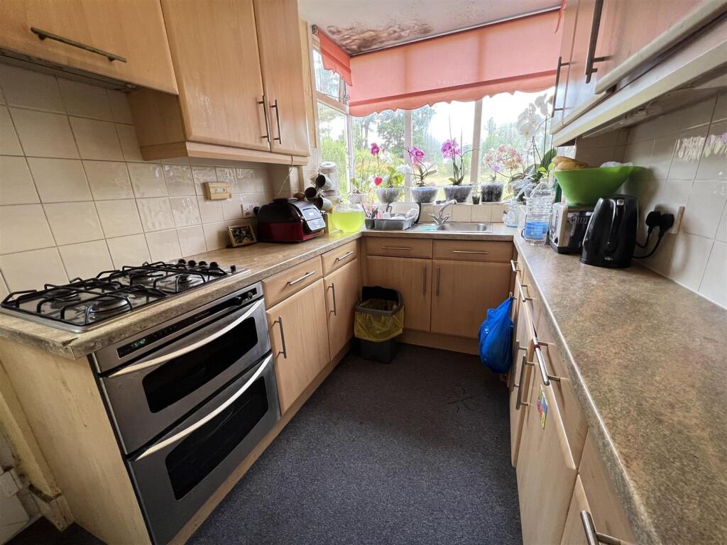 Additional property image - Hill Crest Grove, Kingstanding, Birmingham