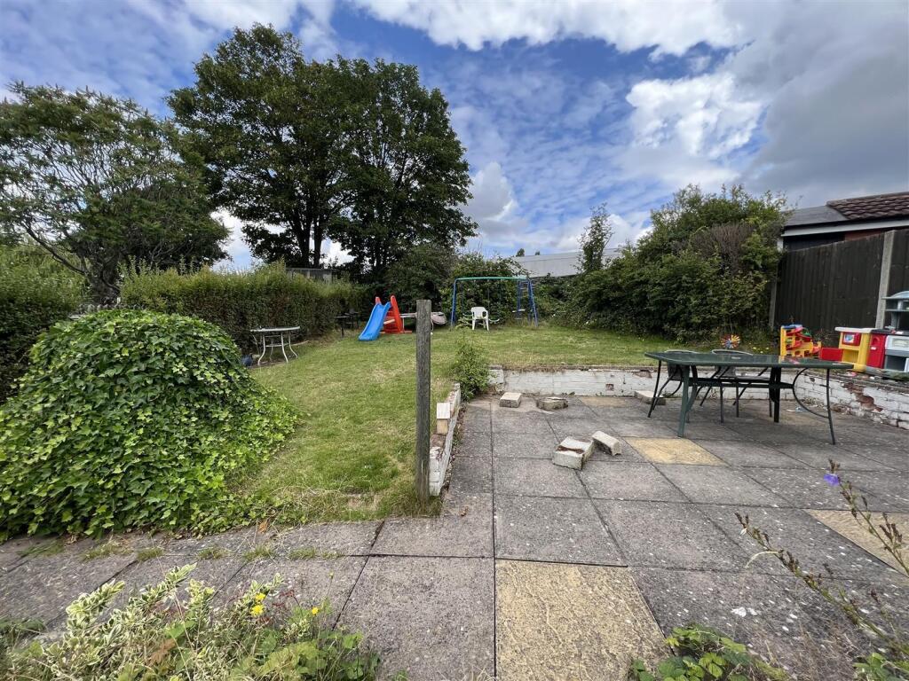 Additional property image - Hill Crest Grove, Kingstanding, Birmingham