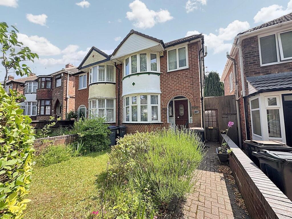 3 bedroom semi-detached house