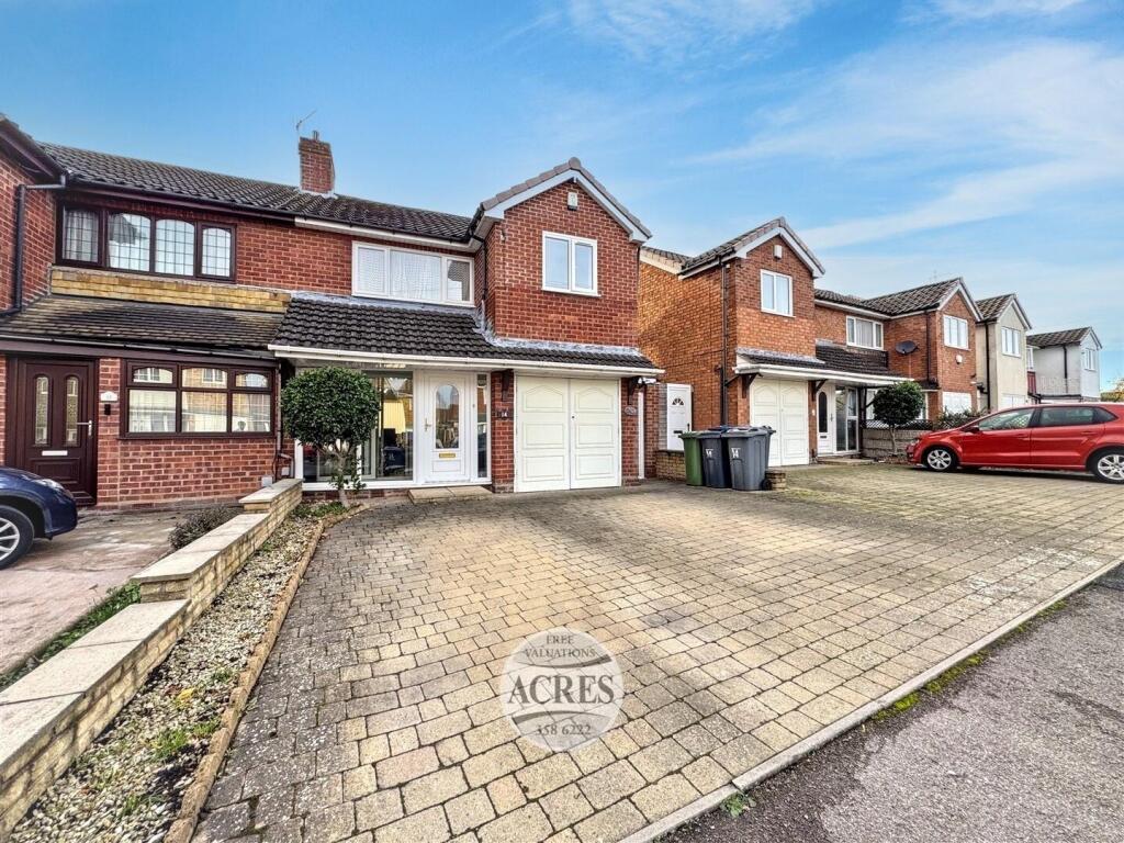 Main image of property: Ipswich Crescent, Great Barr, Birmingham