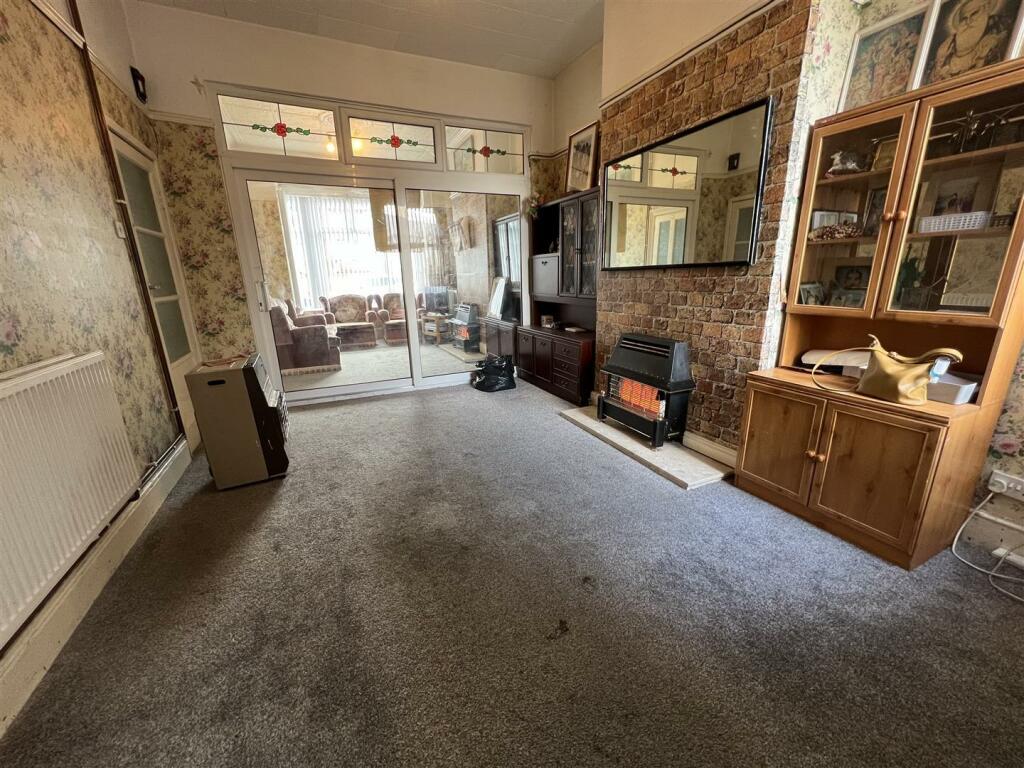 3 bedroom terraced house for sale in Farcroft Avenue, Handsworth