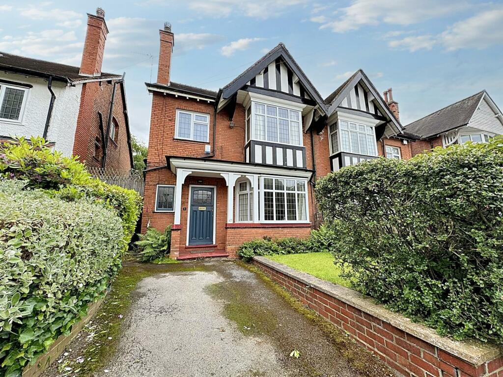 4 bedroom semidetached house for sale in Somerset Road, Handsworth Wood, Birmingham, B20