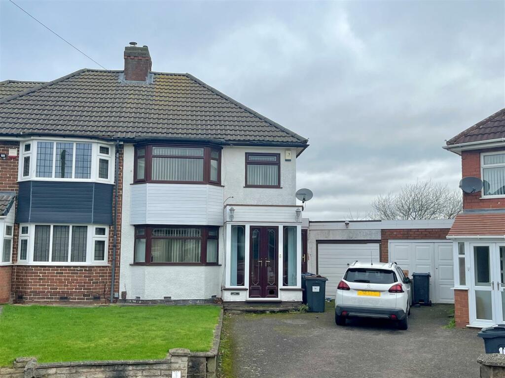 3 bedroom semidetached house for sale in Whitminster Avenue, Erdington