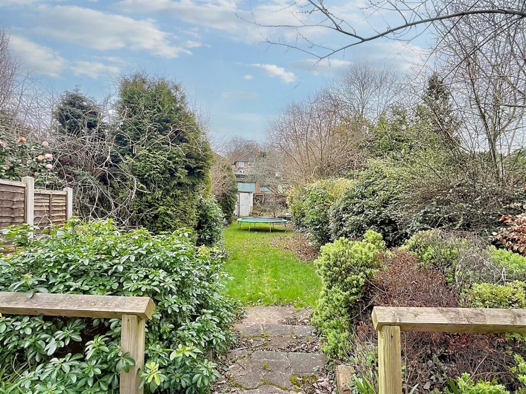 3 bedroom semidetached house for sale in Eachelhurst Road, Sutton