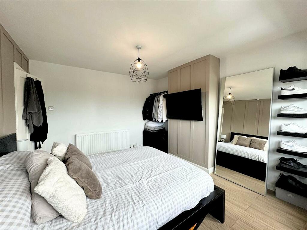 Additional property image - Beeches Drive, Birmingham