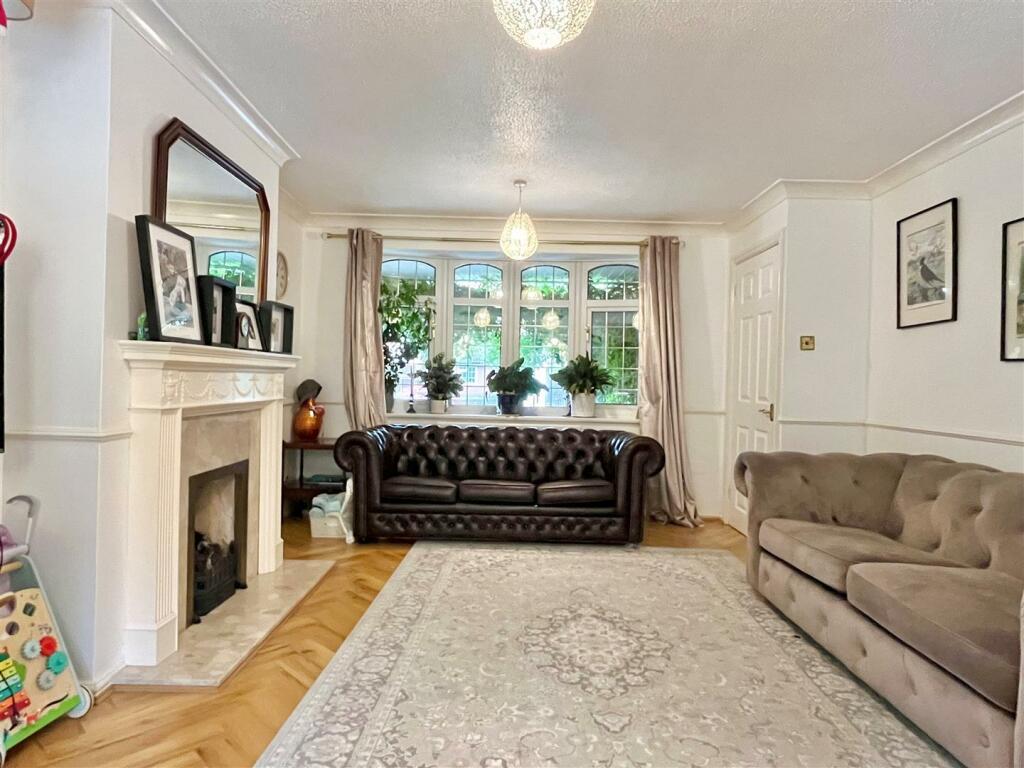 Additional property image - Mills Avenue, New Hall, Sutton Coldfield