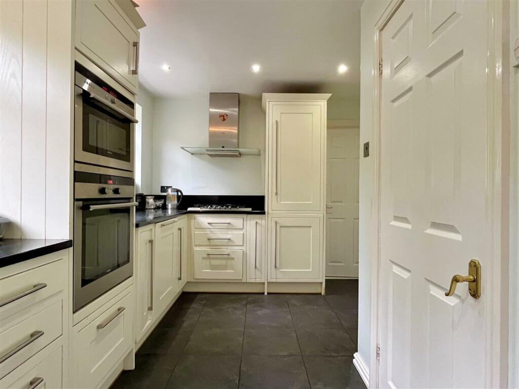 Additional property image - Mills Avenue, New Hall, Sutton Coldfield