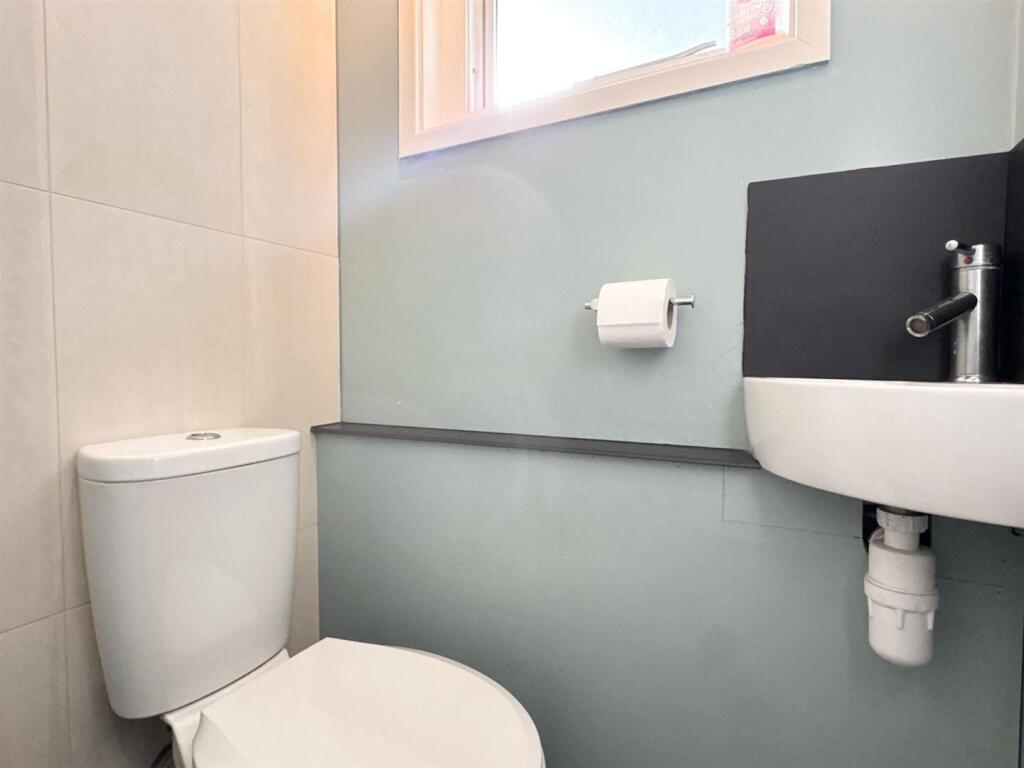Additional property image - Farvale Road, Minworth, Sutton Coldfield