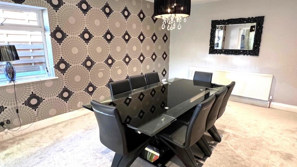 7 bedroom detached house for sale in Pilkington Avenue, Sutton Coldfield, B72