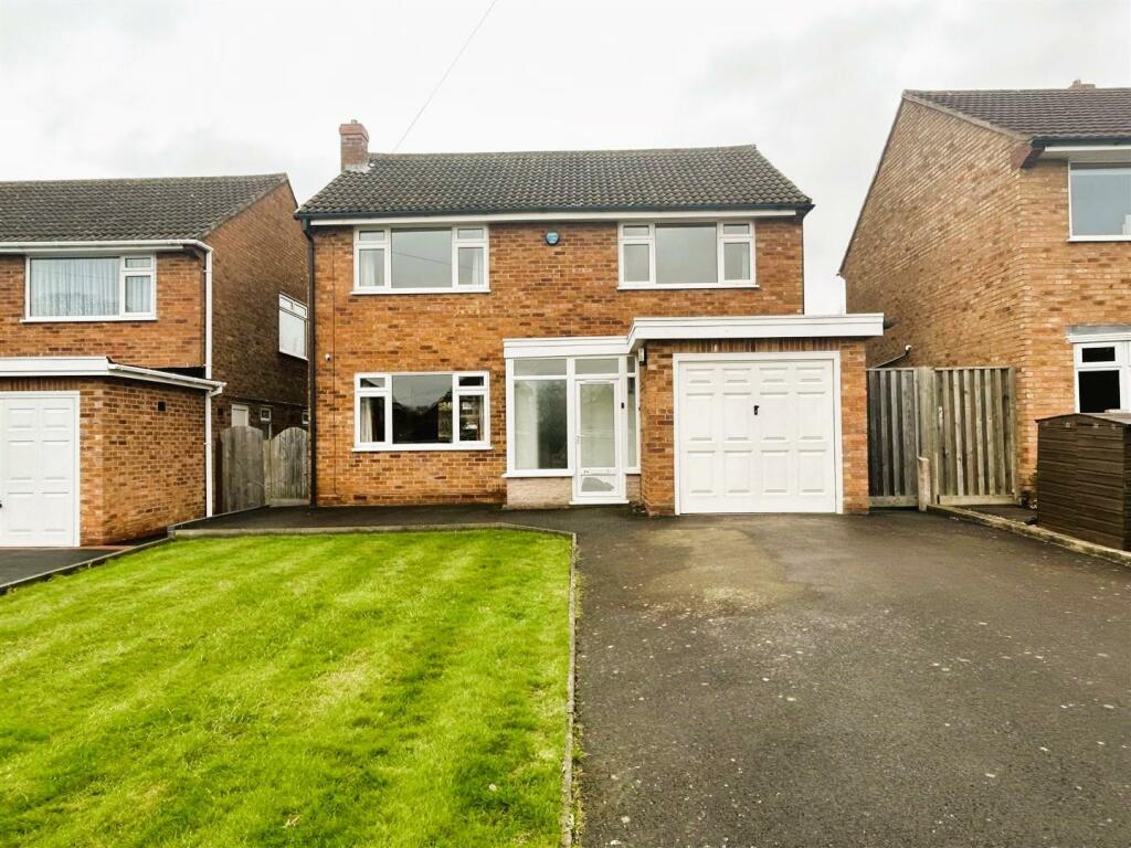 3 bedroom detached house for sale in Birch Croft Road, Sutton Coldfield