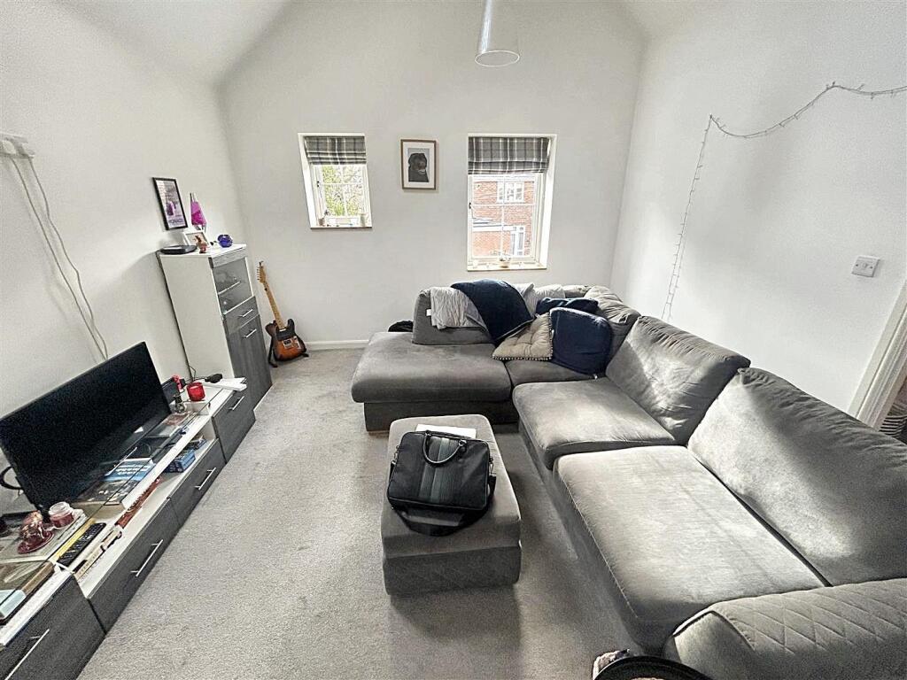 Additional property image - While Road, Sutton Coldfield, Birmingham