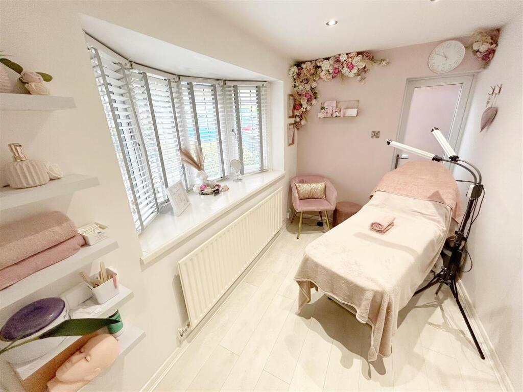 Additional property image - Butlers Close, Erdington, Birmingham